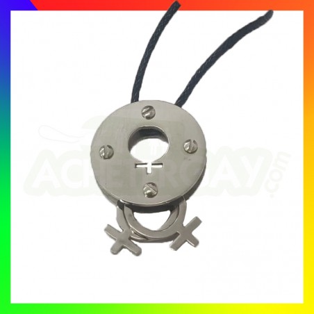 Femme pendentif