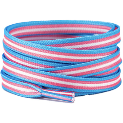 Paire de lacets aux couleurs du drapeau transgenre. Paire de lacets aux couleurs du drapeau transgenre.